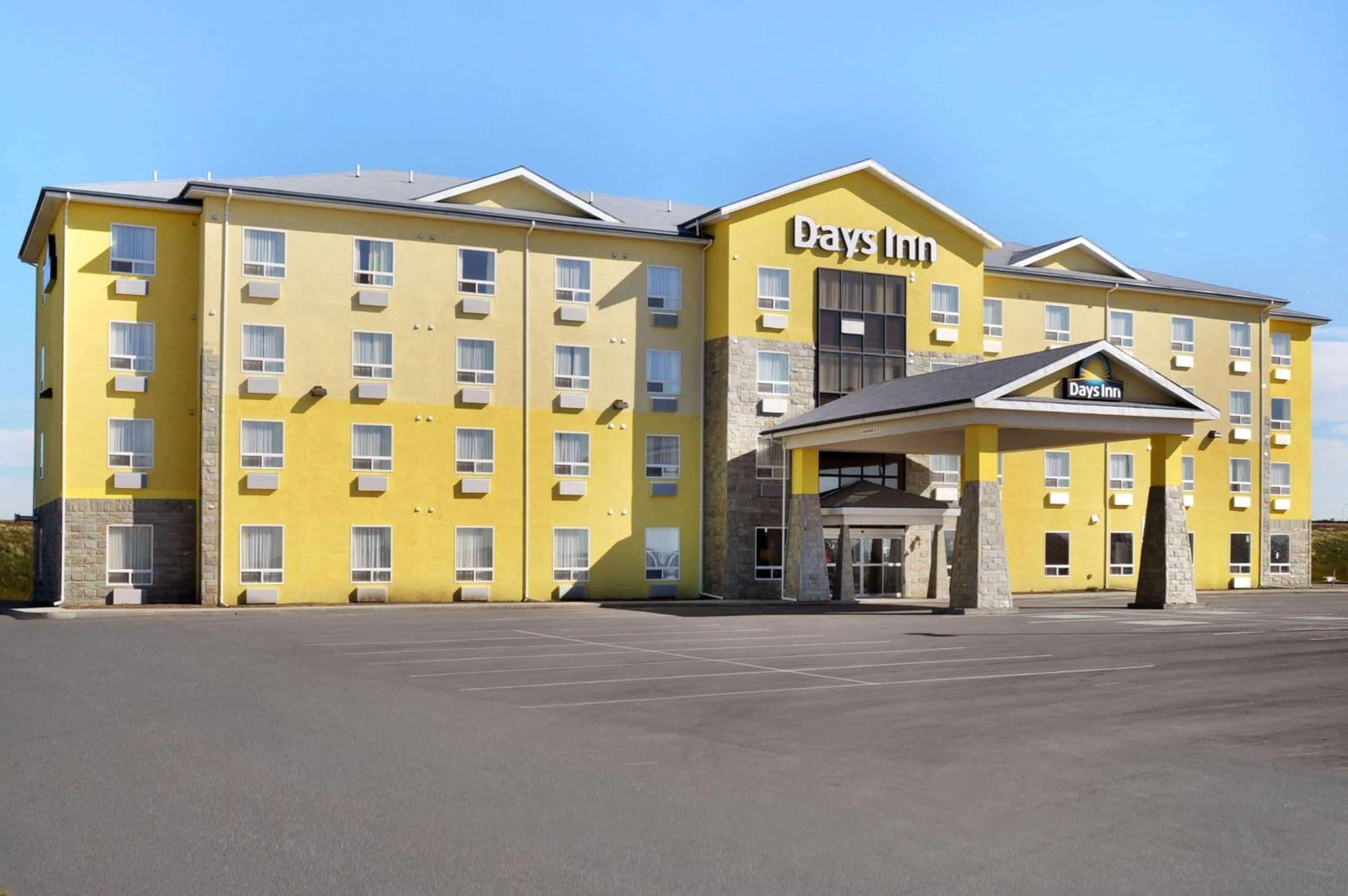 Days Inn By Wyndham Grande Prairie Zewnętrze zdjęcie